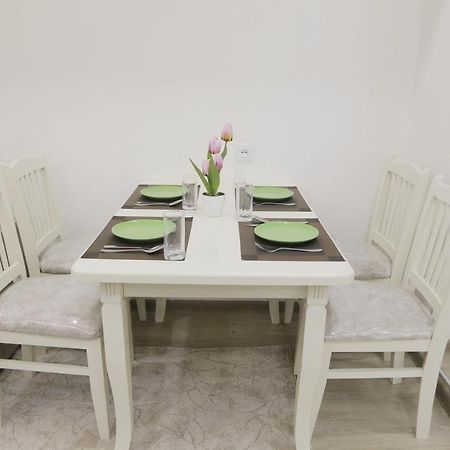 Newly Renovated Studio Apartment In Downtown Center 5 Tasjkent Eksteriør billede